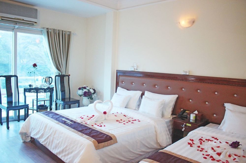 A25 Hotel - 150 Nguyễn Thái Học Hanoi Esterno foto