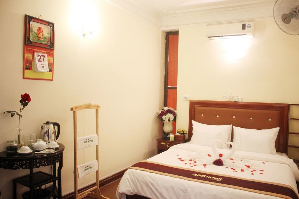 A25 Hotel - 150 Nguyễn Thái Học Hanoi Esterno foto