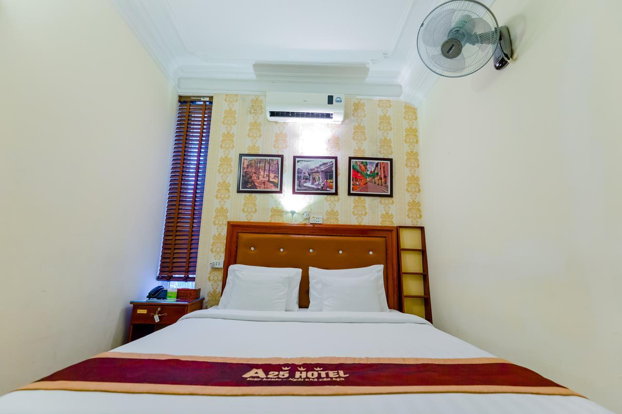 A25 Hotel - 150 Nguyễn Thái Học Hanoi Esterno foto